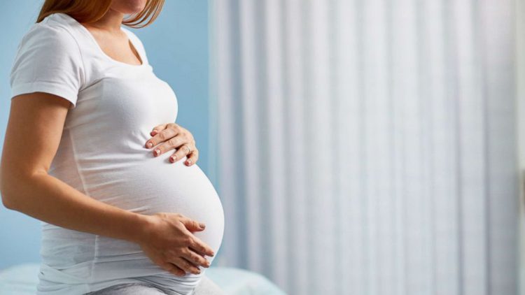 دلایل مشاهده عادت ماهانه و یا خونریزی در دوران بارداری