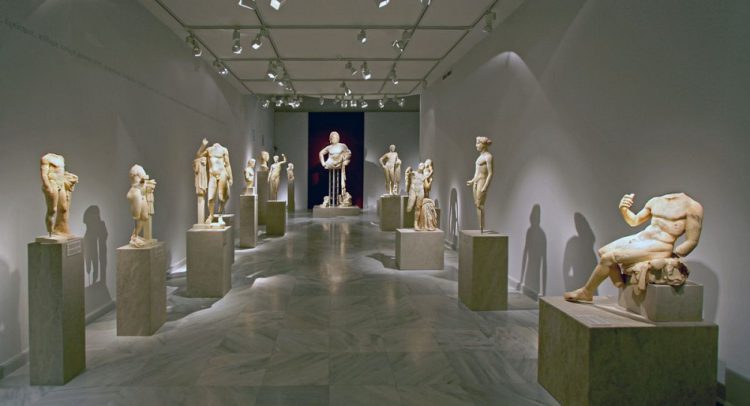 موزه باستان‌ شناسی فیرا