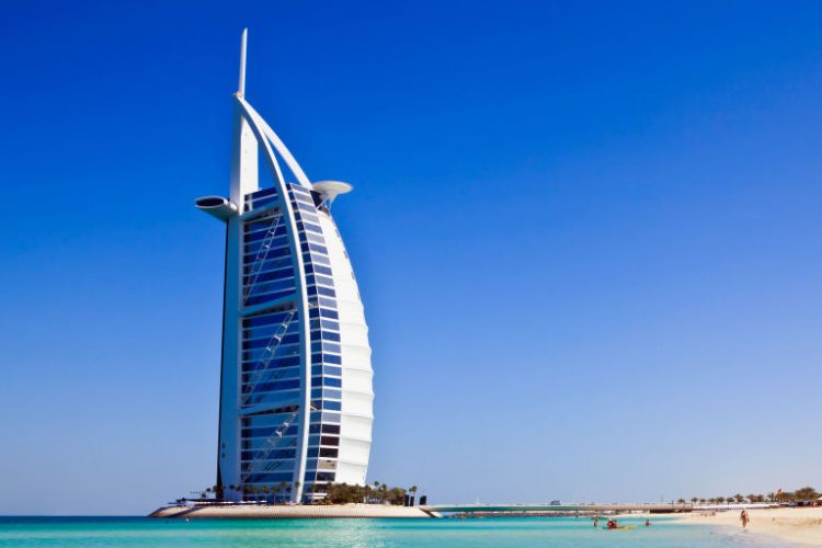 جاذبه های گردشی دبی برج العرب